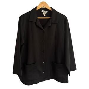 Minimalist Black Button Shirt – Vera Neumann 1X Vintage